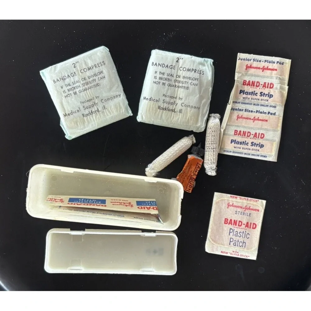 Vtg Union Carbide Nuclear Safety Award 1957-61 First Aid Kit Grand Junction CO